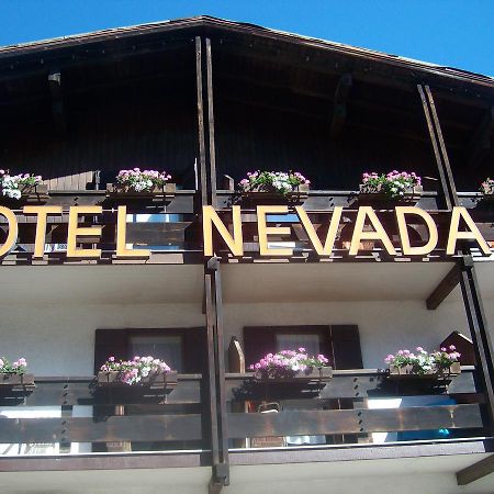 Hotel Nevada Campitello di Fassa Exterior foto